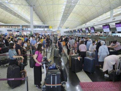 香港机管局：继续实施进出管制安排 煽动或教唆他人违反禁制令也将受到相应处罚