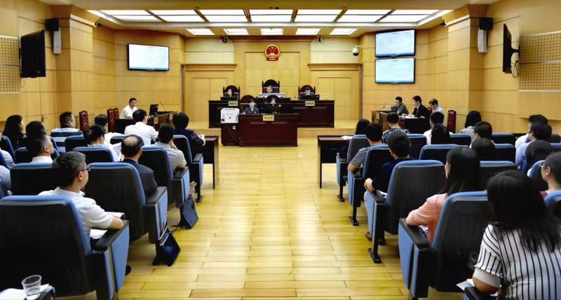 近年来首次！深圳50余名局处级领导干部一起上法治课