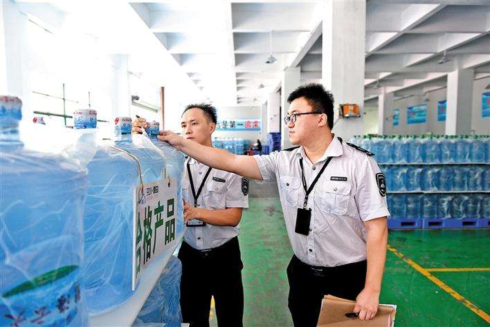 市市场监管局：推动市场监管各项工作先行先试