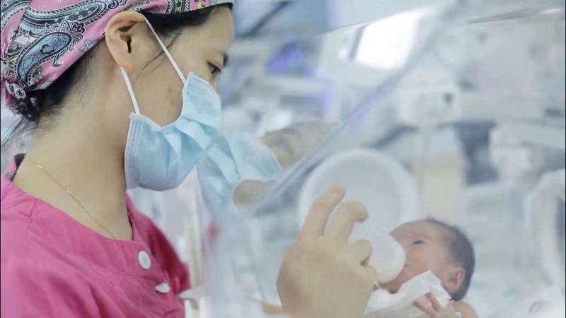 第28个世界母乳喂养周，深圳“爱心母乳库”为早产宝宝生长“助跑”！