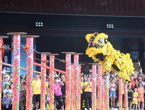 狮王争霸！龙岗区首届南北狮狮王争霸赛开锣