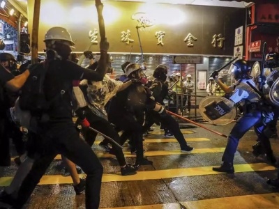 网民说香港：破九项世界纪录！