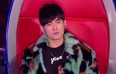周杰伦有望回归《中国好声音》  或将五坐“好声音”导师转椅