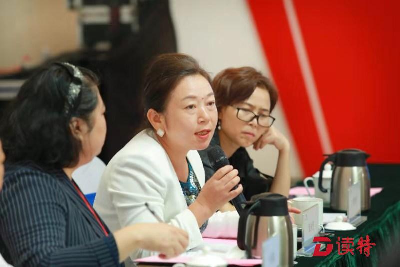 深圳法院劳动者权益保护专题宣讲走进龙华三联社区