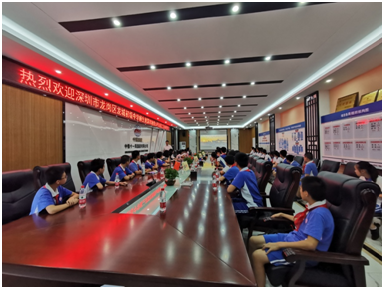 聆听城市脉动！龙城初中师生走进地铁十六号线施工现场  