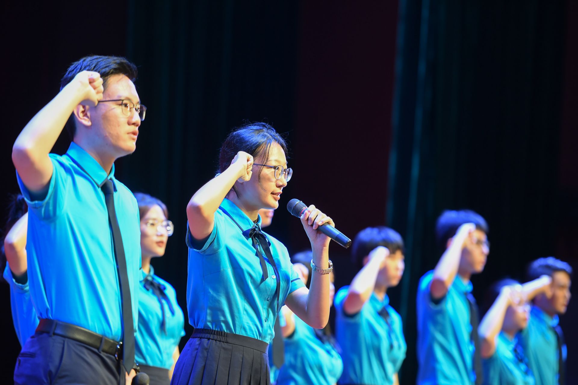 十八立志 筑梦青春！2019深圳市成人礼举行