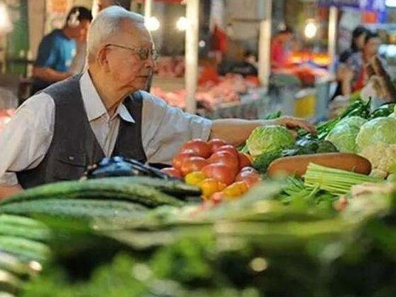发改委：猪肉价格趋于稳定 涨幅较8月明显收窄