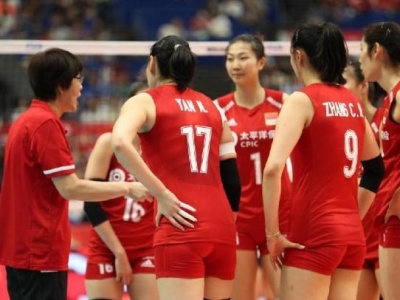 开门红！中国女排3-0横扫韩国，赢下女排世界杯首战 