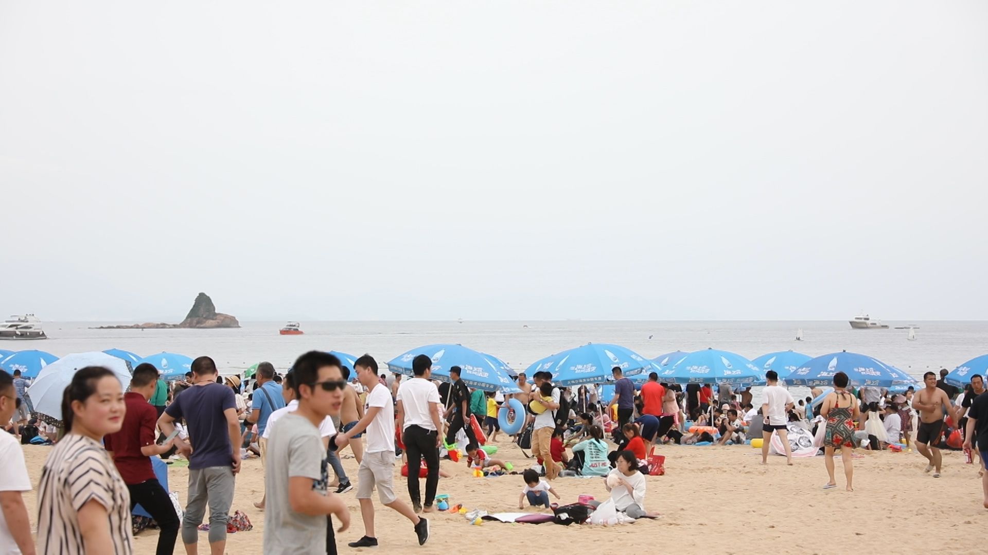 新闻路上说说说 | 大梅沙海滨公园要不要设个时间提醒？