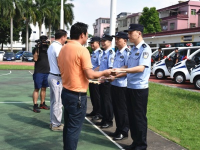 东莞桥头发放20辆警用巡逻车提高群众安全感