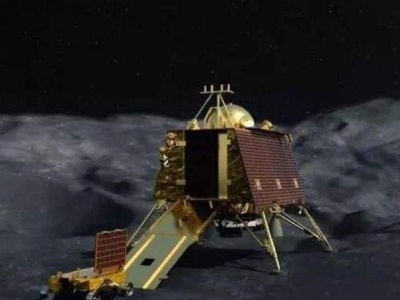 印度“月船2号”着陆器在距离月球表面2.1公里处失联
