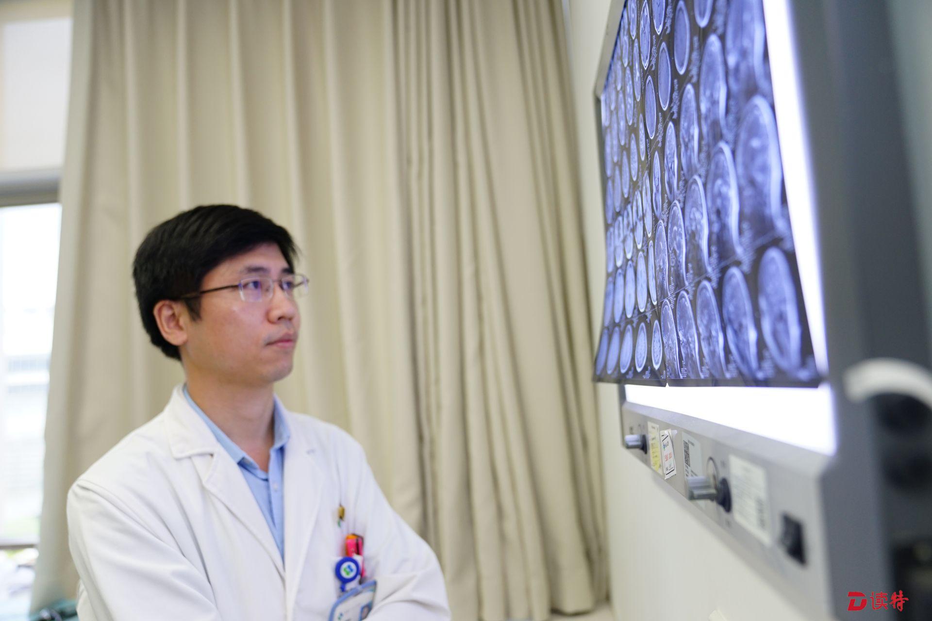 港大深圳医院建立卒中绿色通道，患者到院可直送CT检查