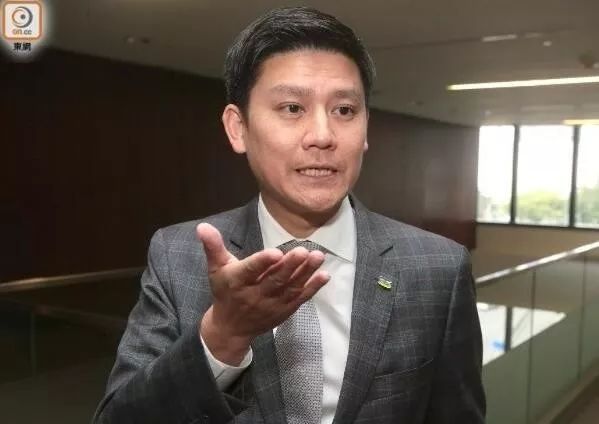 谭文豪的苦瓜命与暴力相