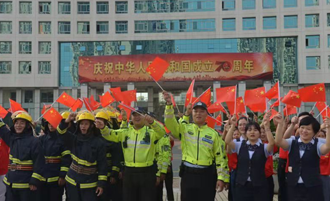布吉快闪活动庆祝新中国成立70周年