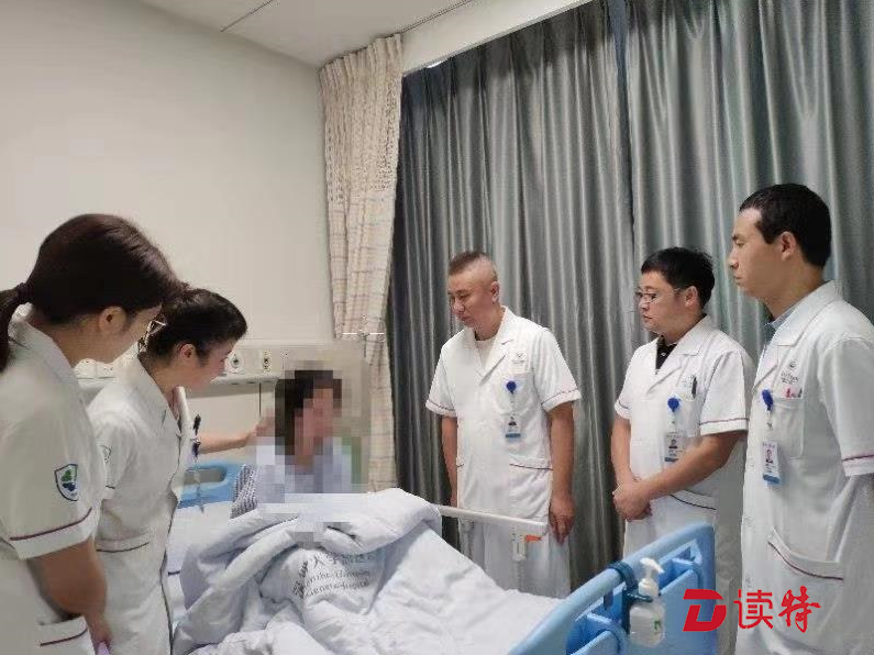 17岁“石女”在这家医院1小时恢复女儿身！  