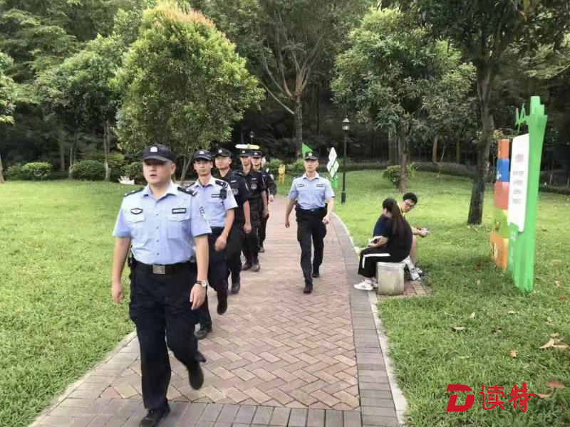 坚守岗位全力以赴 龙华公安分局圆满完成中秋安保工作 