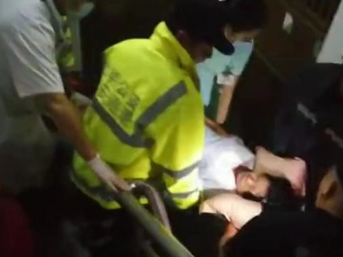 警医牵手展开迎接新生命“大接力”！为遇险孕妇打通绿色通道