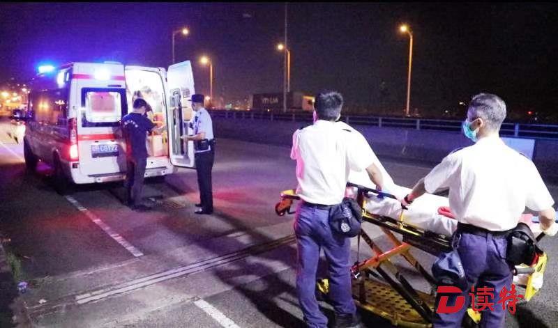 皇岗边检站接连为三名老人开启“绿色生命健康通道”返港救治