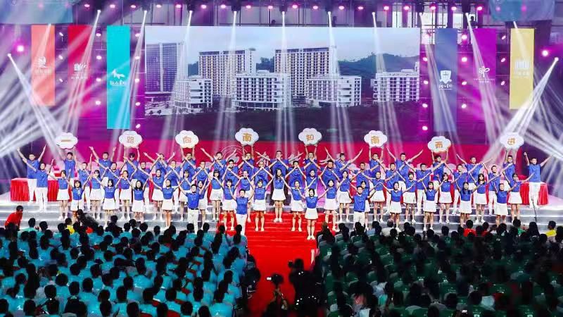 新闻路上说说说丨还记得你的“开学第一天”吗？