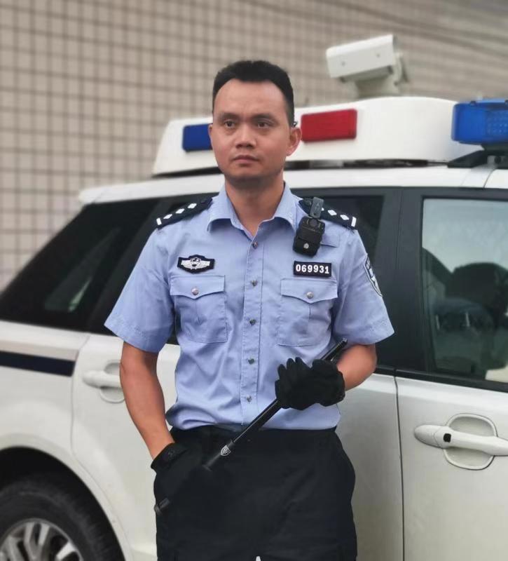 每日警星| 胡为通：锲而不舍破积案