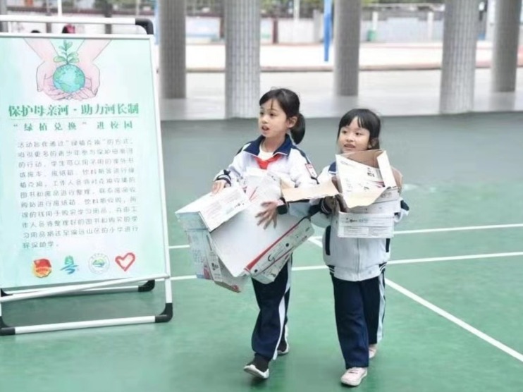 惠东县“创文”出新招：全民随手拍  曝光不文明