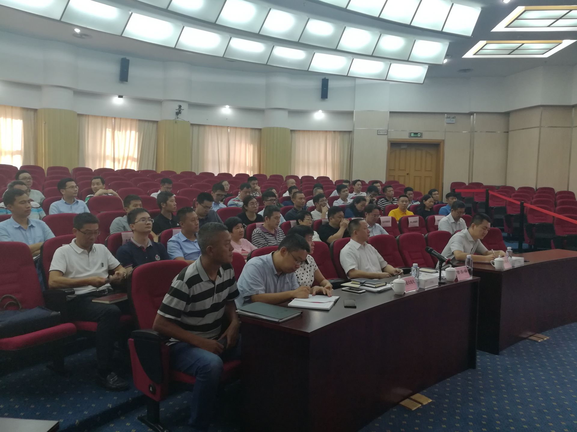 深圳市交通运输局举行交通设施侵权典型案例剖析培训，提升行政执法能力