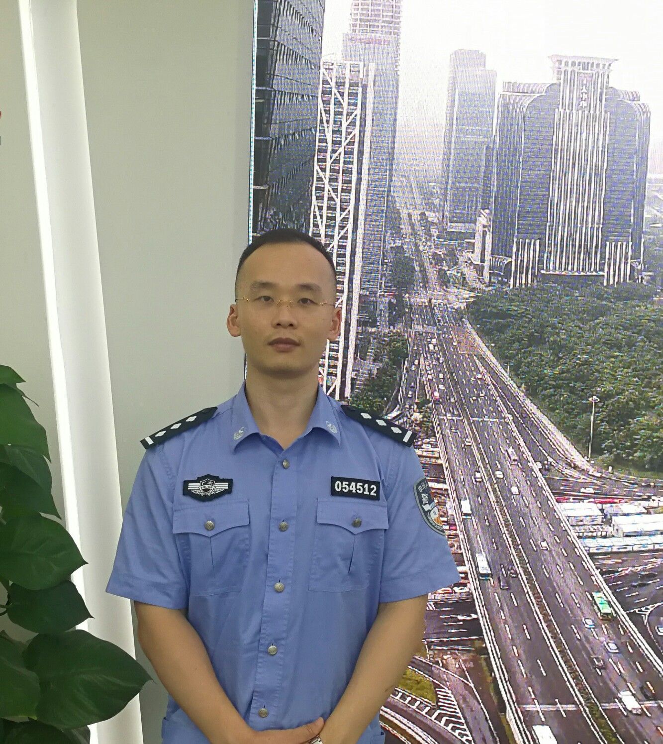 每日警星| 王维斯：为全局信息化建设打牢基础