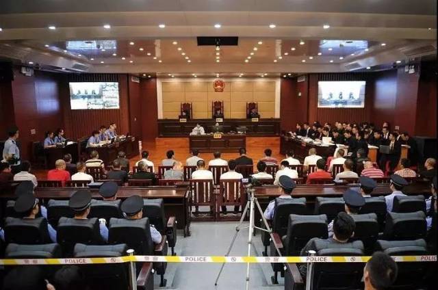 垄断猪肉市场、经营“赌毒”，“肉霸”周有德终审获刑二十五年