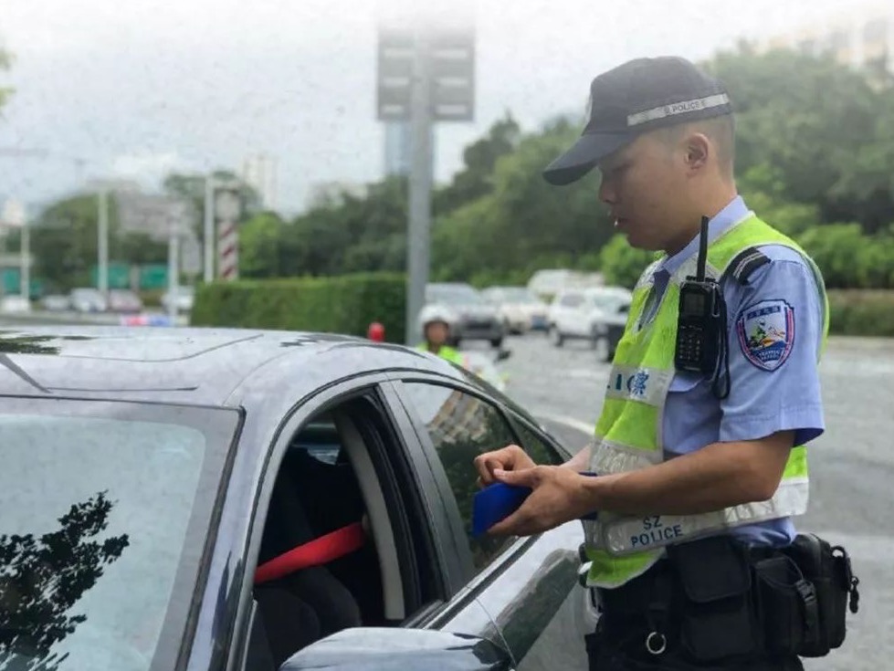 新交通《条例》实施在即！怎样才能不扣分，成为合格的“深圳驾者”？
