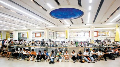 深圳人多爱读书？他们的读书热情催生读书月