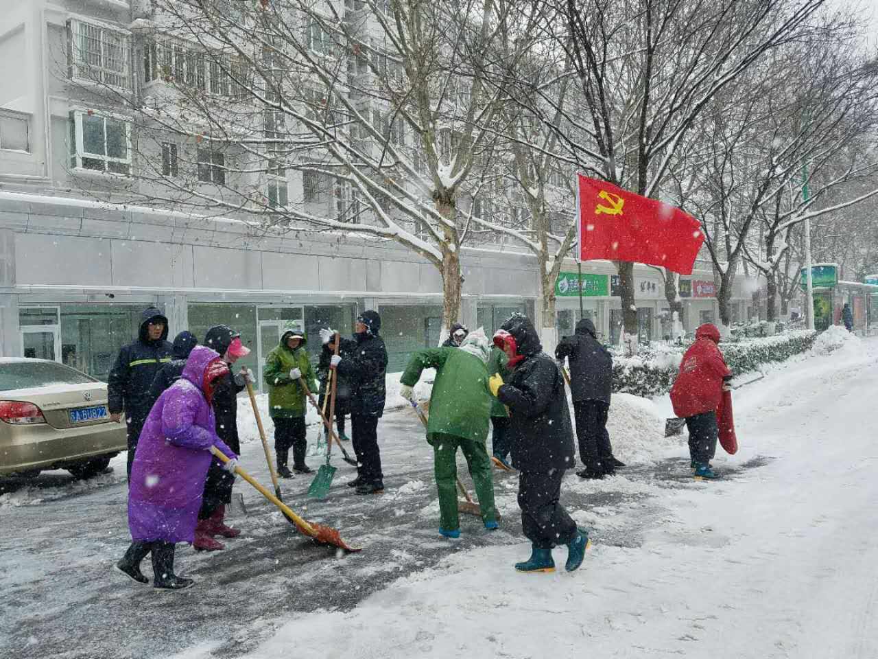 【坚持服务群众】干部沉下去 服务送上门——仙林街道深入推进党建引领“六化融合”社会治理创新