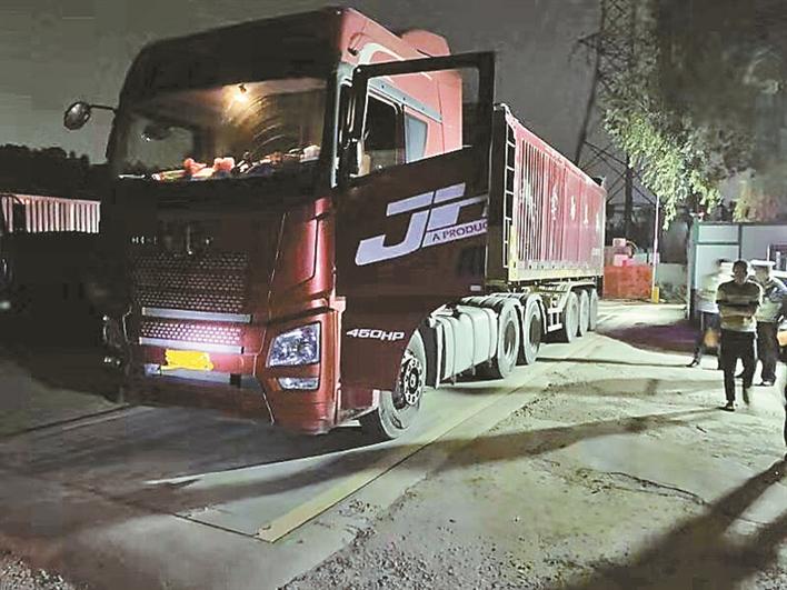 六记重拳出击！深圳交通执法支队建立治理超载联动机制