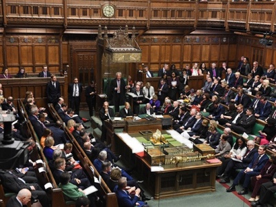英国议会否决脱欧时间表 英首相月底脱欧计划落空