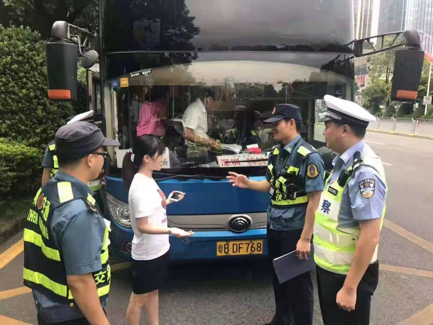 国庆黄金周深圳陆海空铁旅客到发总量651.14万人次