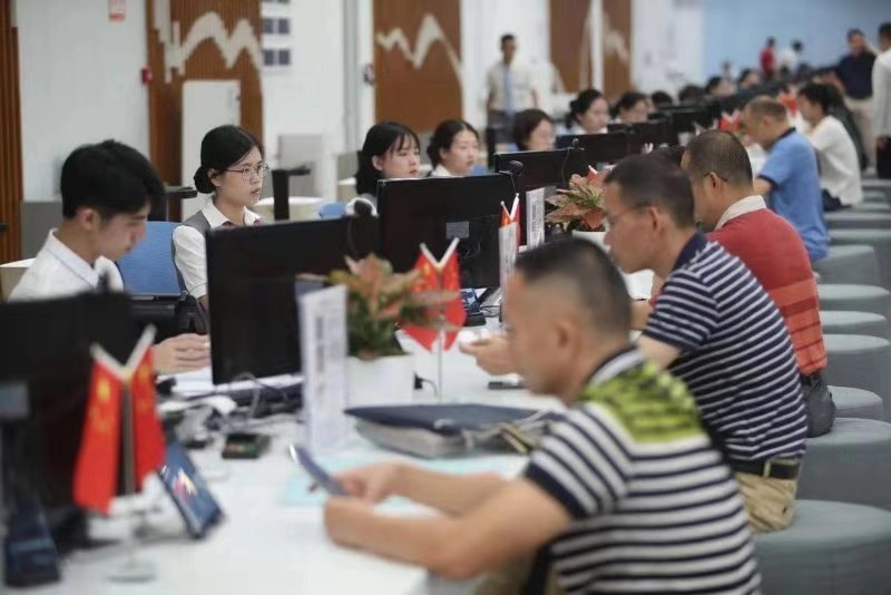 东莞市民中心试运行  50个部门进驻