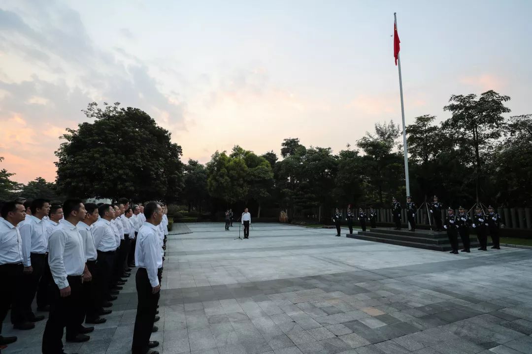 国旗飘扬，国歌雄壮！今日坪山超“燃”！