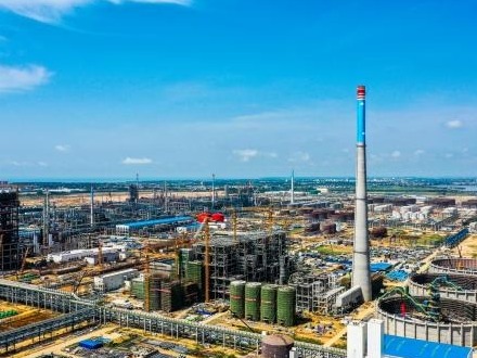 今年前9个月广东省重点项目完成投资5716亿元，占年度计划投资的88%！
