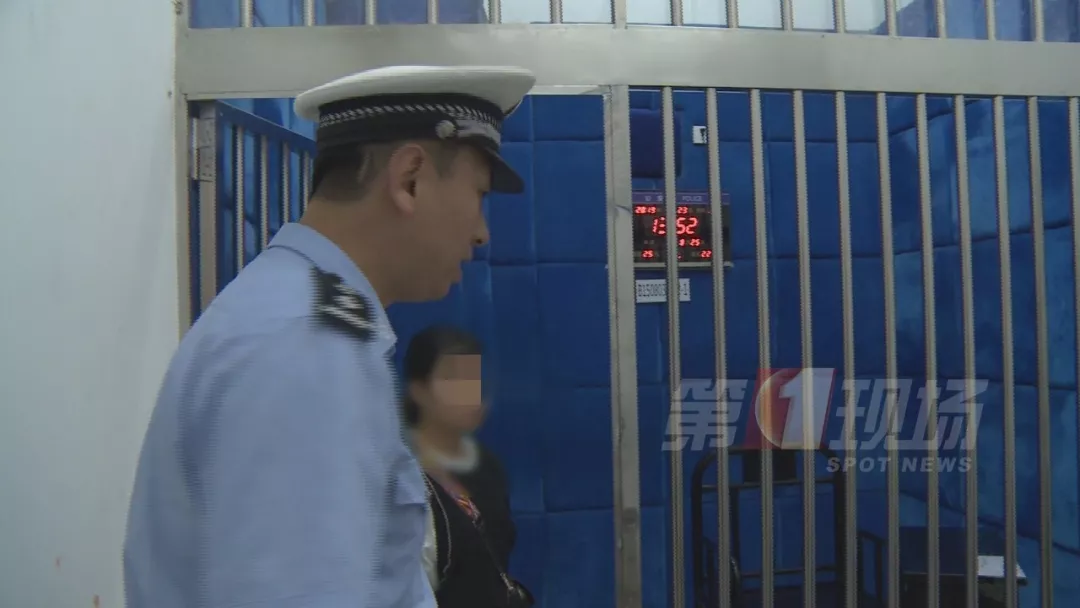 嚣张！男子骑摩托违法上路，还对交警说：“你们来找我吧！”