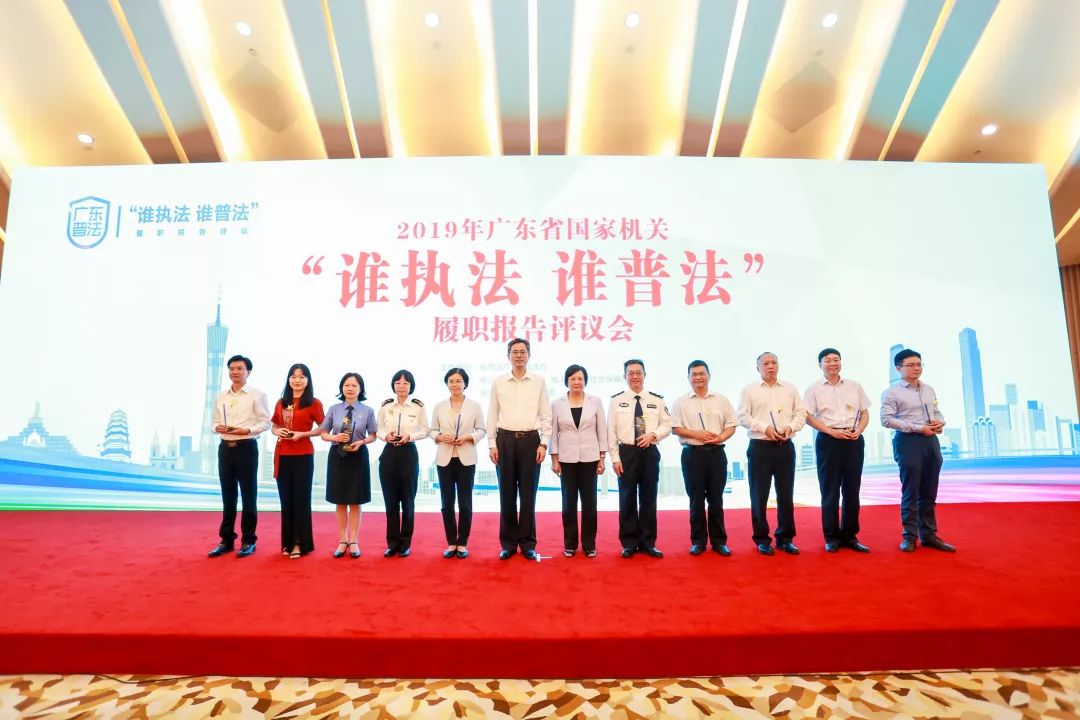 广东省十大普法创新创先项目出炉，深圳这个民企的“家庭医生”又获奖了！