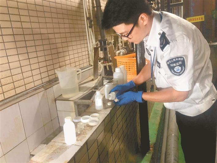 不打招呼直奔现场！“利剑三号”夜间突击200余家重点涉水企业