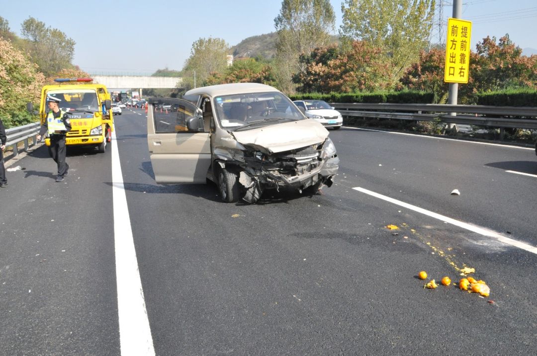 祖孙2人车祸身亡！只因上车没做这件事……