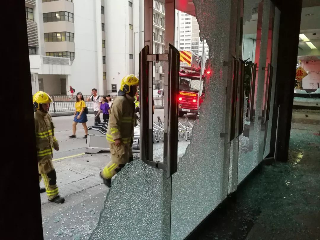 中国记协：强烈谴责暴徒对新闻机构打砸纵火行为