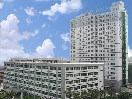 罗湖医院集团“招募令”！慢性病患者签约家庭医生可享“五免一减”   