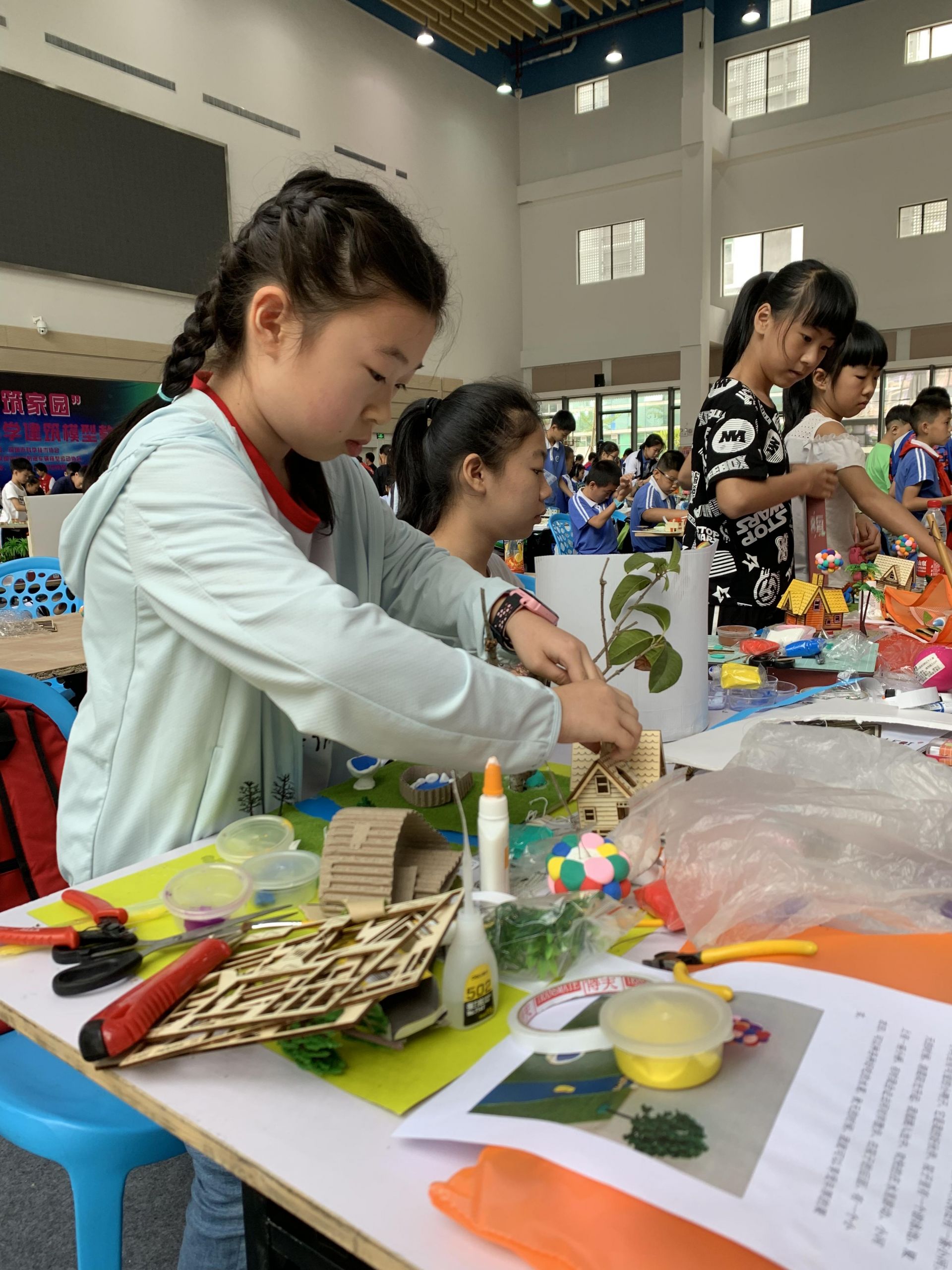 600多个小学生在这设计建筑模型！