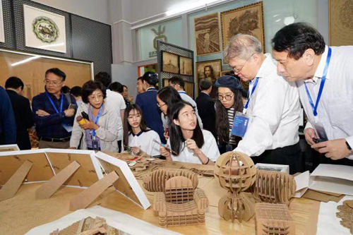 推进全国职业教育高质量发展现场会在深圳召开