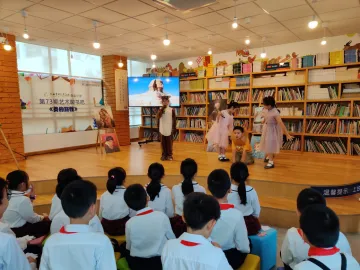 第二届深圳名师论坛在南山开讲，开启一个月的阅读之旅！