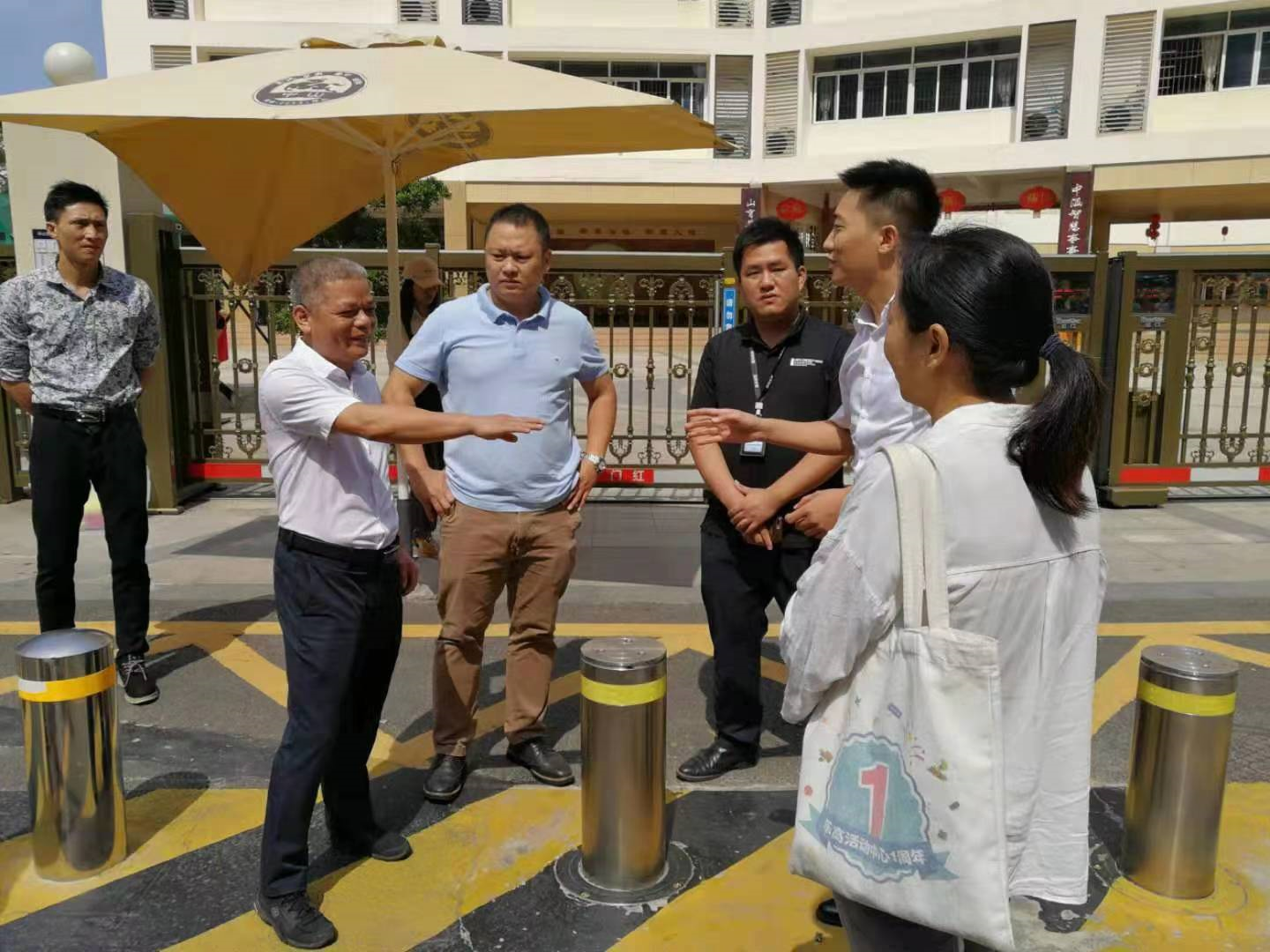 不忘初心牢记使命｜马峦街道创新“OAO”模式 共商共治解决群众难题