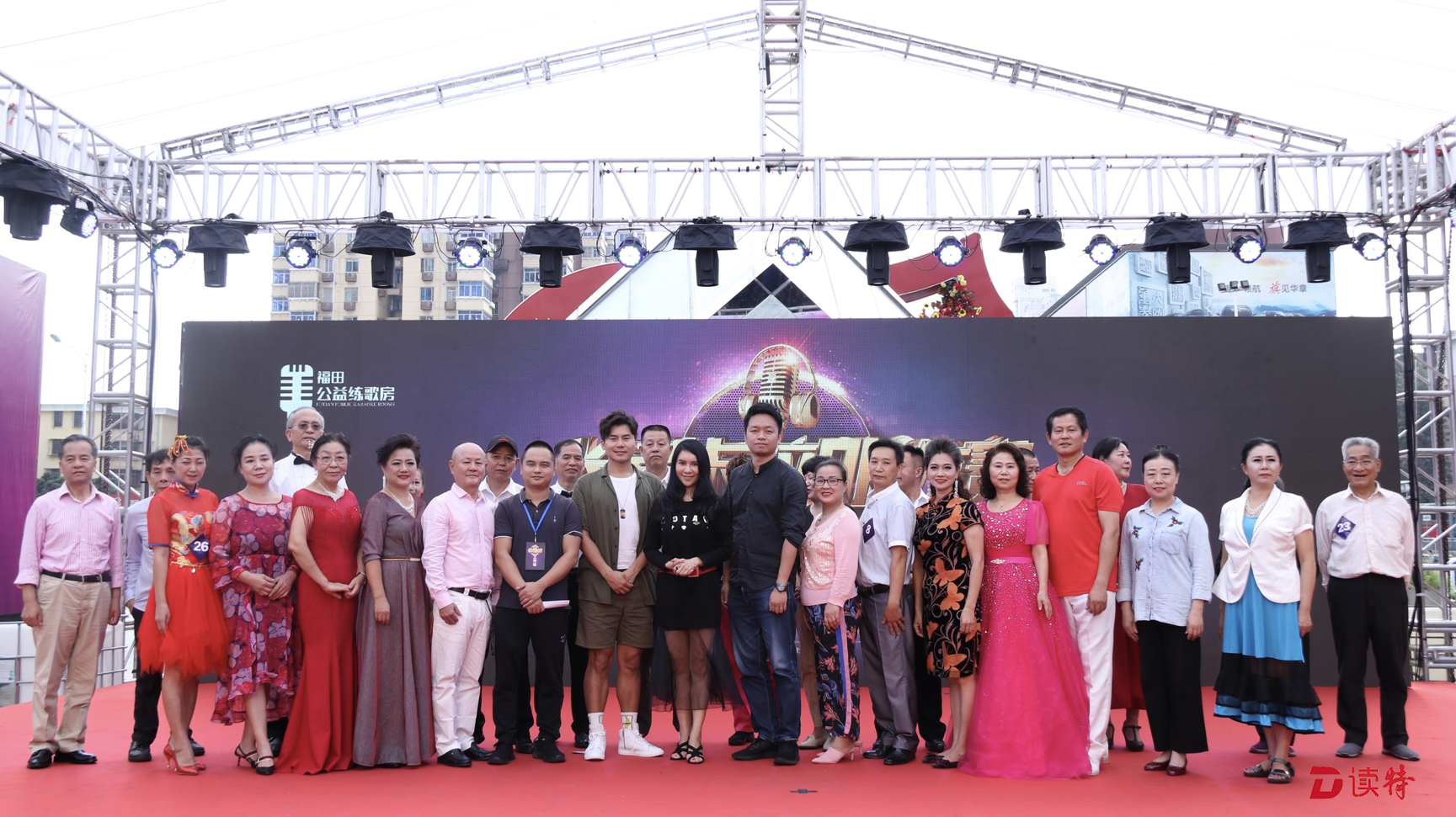 麦霸嗨歌华强北！2019年深圳全民 K 歌大赛决赛选手诞生！ 