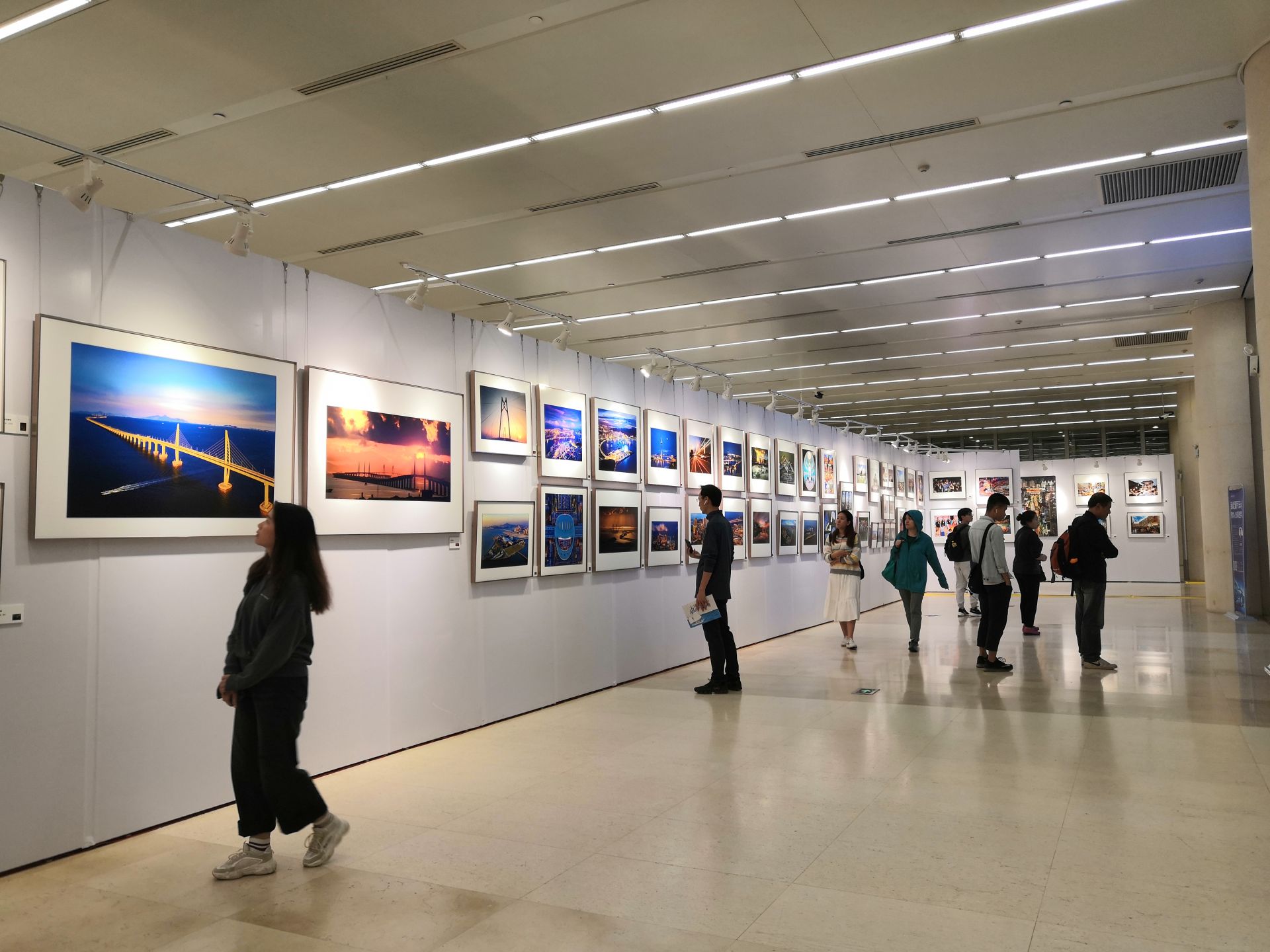 庆祝澳门回归祖国20周年摄影展春节后将在深圳罗湖美术馆展出