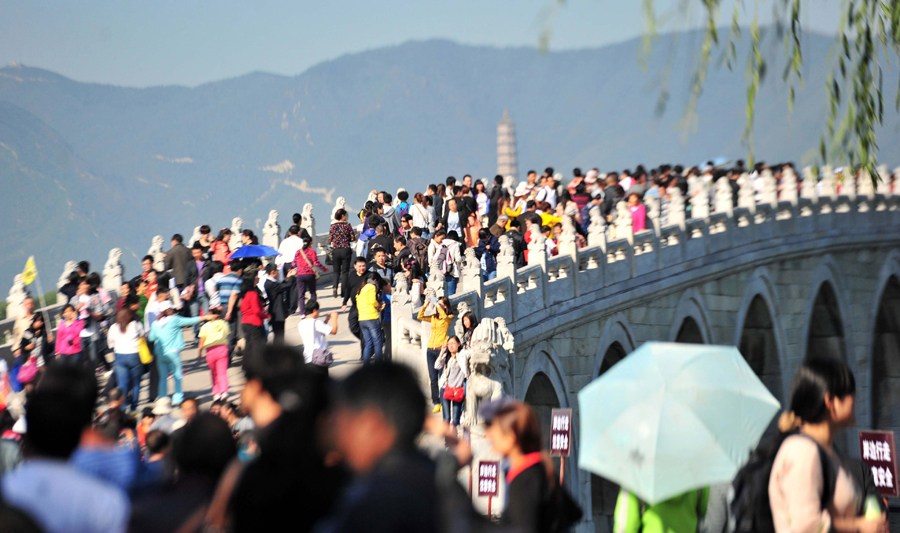 带薪休假、错峰出行……多部门出台意见促进旅游消费